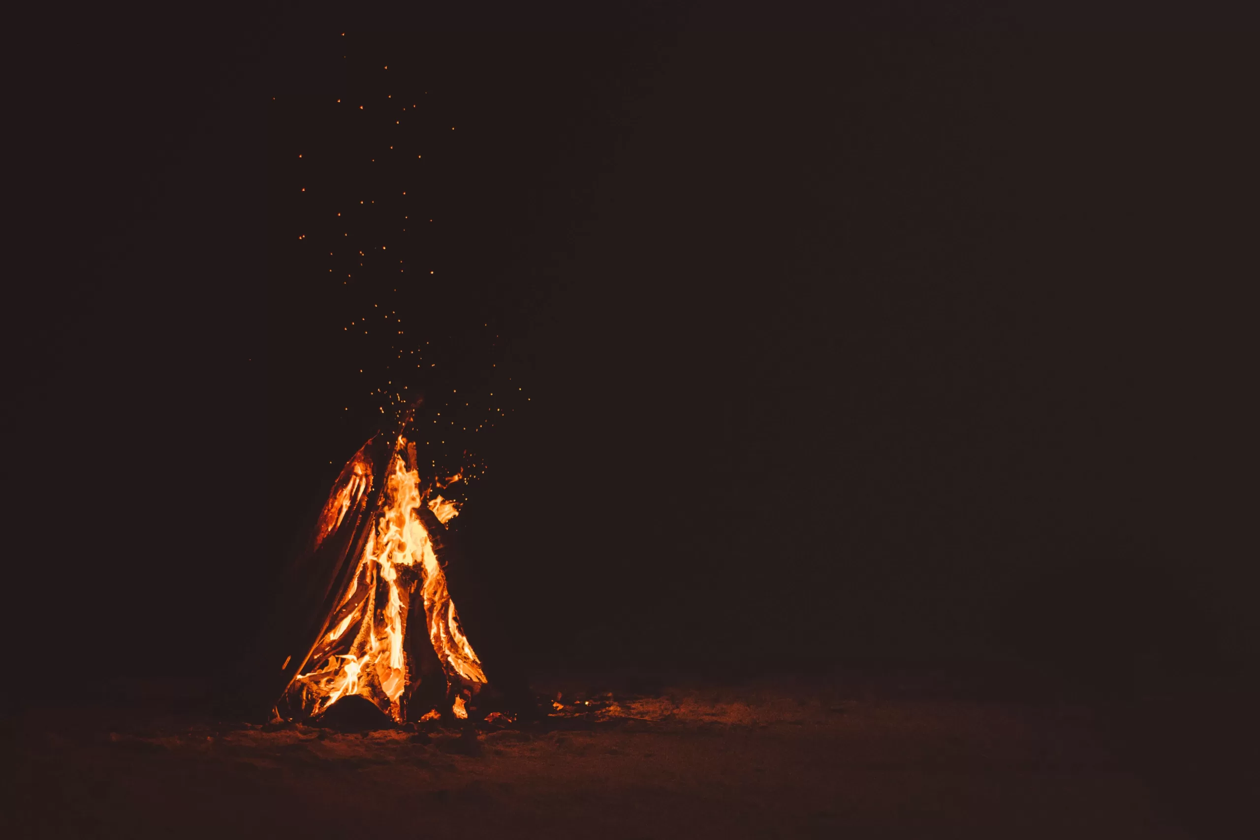 9 Signs That You Are With The False Twin Flame