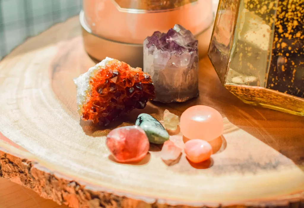 These Are The Crystals That You Should Carry With You